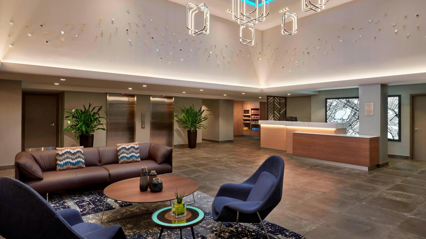 Fairfield by Marriott Montreal Downtown